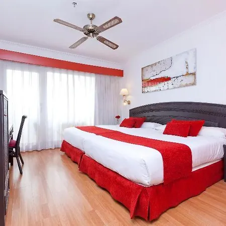 Senator Ξενοδοχείο 4*